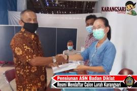 PENSIUNAN ASN BADAN DIKLAT JAWA TENGAH RESMI MENDAFTAR LURAH KARANGSARI